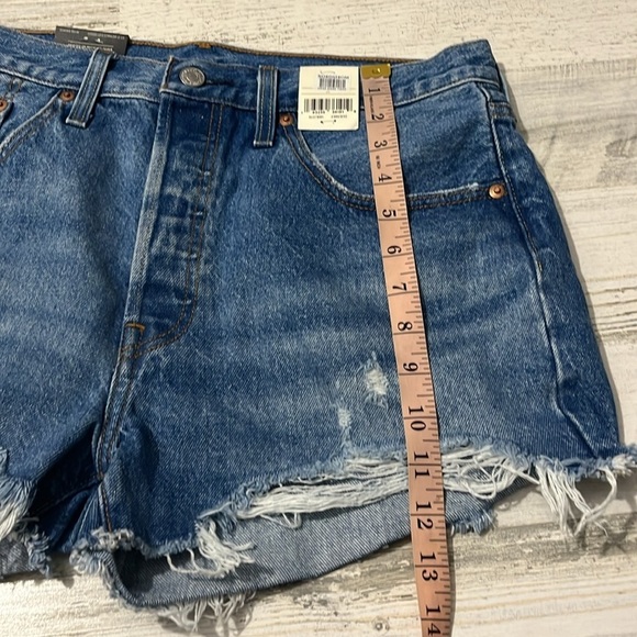 Levi’s 501 shorts size 31. NWT - Picture 13 of 13